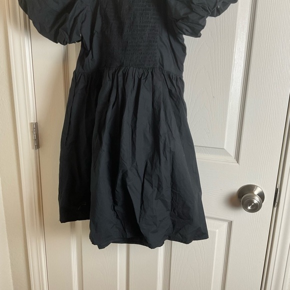 A New Day Woman’s Black Puff Sleeve with pockets Dress size medium - Picture 8 of 11